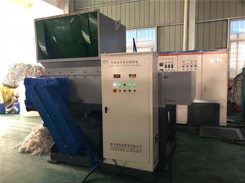 Single shaft shredder-13