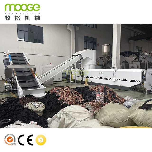 PSF-SJ160 160mm Screw Diameter 500kg/h PET Fiber Pelletizing Line with Strong Roots Vacuum System