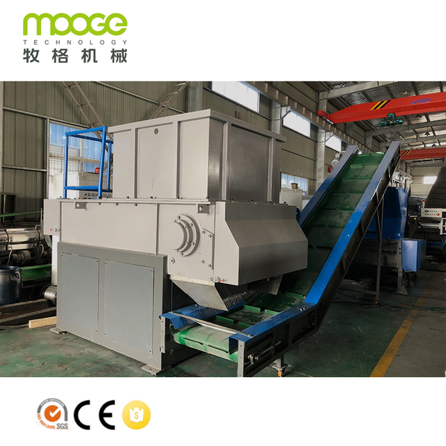 Single Shaft Waste Plastic Recycling Shredder/Shredding Machine 