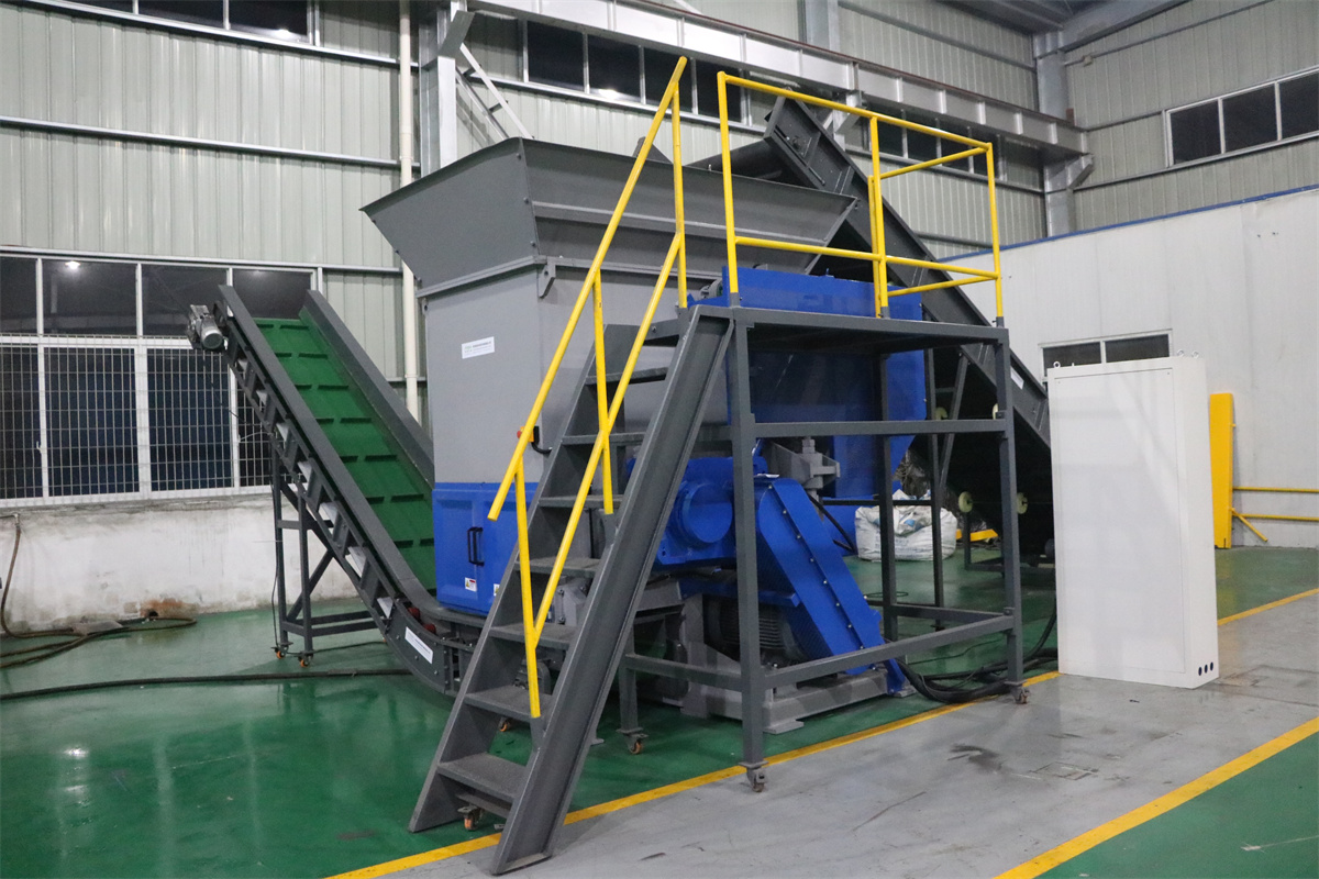  Shredding Machine for HDPE Bags 