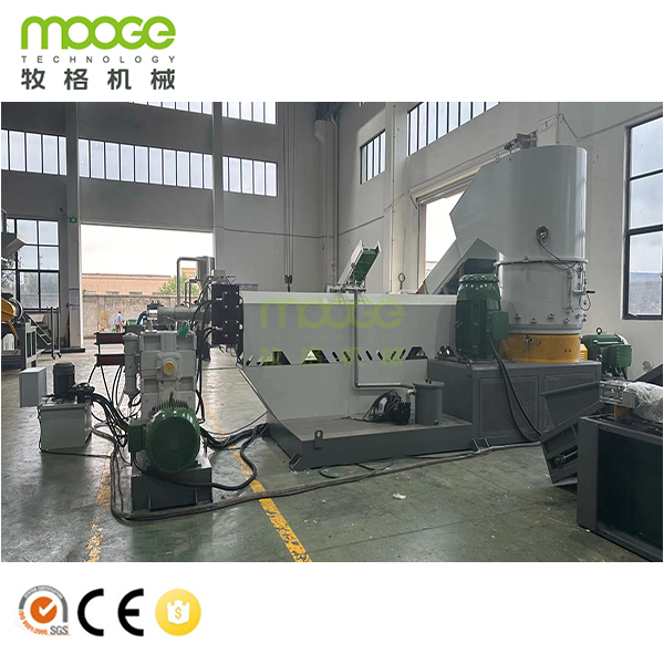 The PP PE Film Pelletizing Line with Haul-off String And Die Face Cutting Options